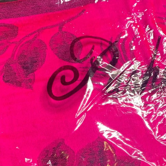 Hot Pink Pashmina Scarf With Black Rose Print - Picture 3 of 11